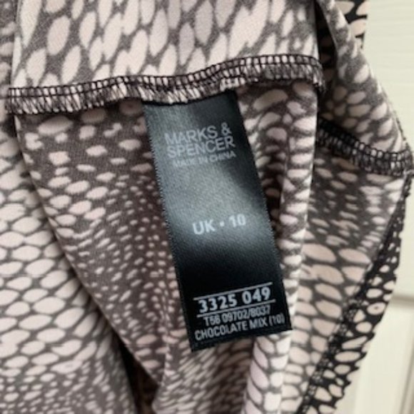 NWOT Marks & Spencer Animal Print Midi Dress US 6 - Picture 8 of 8